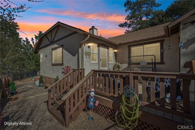 5319 Desert View, Wrightwood, CA 92397