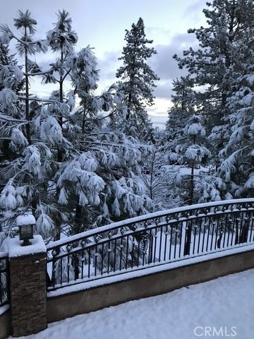 5319 Desert View, Wrightwood, CA 92397