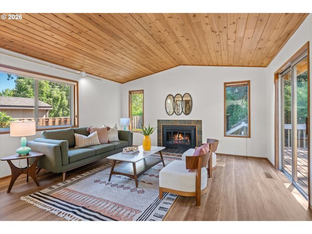 11080 Sw 83RD Ave, Portland, OR 97223