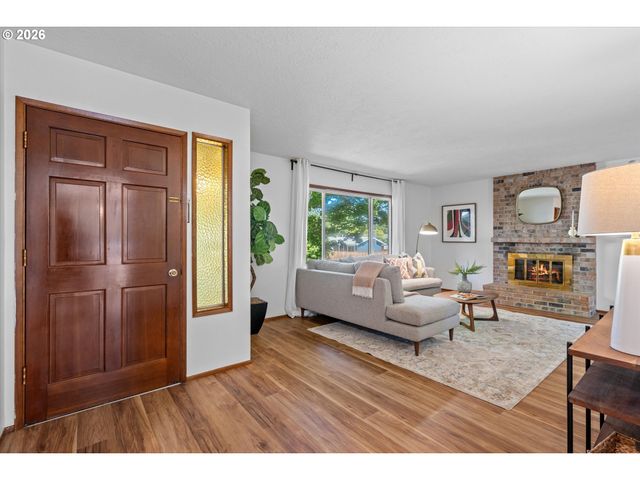 11080 Sw 83RD Ave, Portland, OR 97223