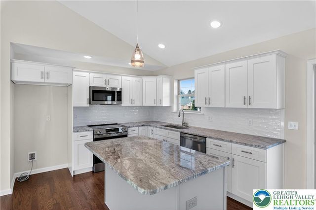 2850 Jefferson Street, Bethlehem Twp, PA 18020