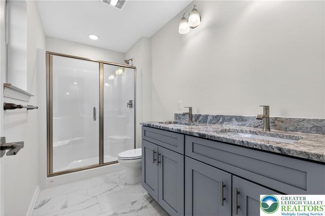 2850 Jefferson Street, Bethlehem Twp, PA 18020