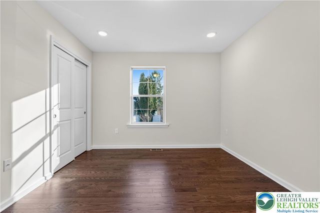 2850 Jefferson Street, Bethlehem Twp, PA 18020