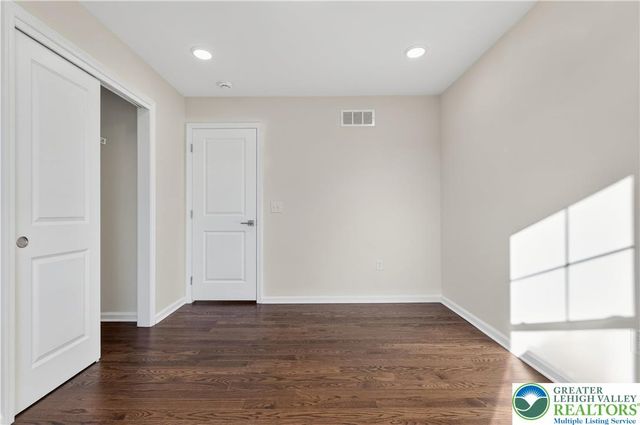 2850 Jefferson Street, Bethlehem Twp, PA 18020