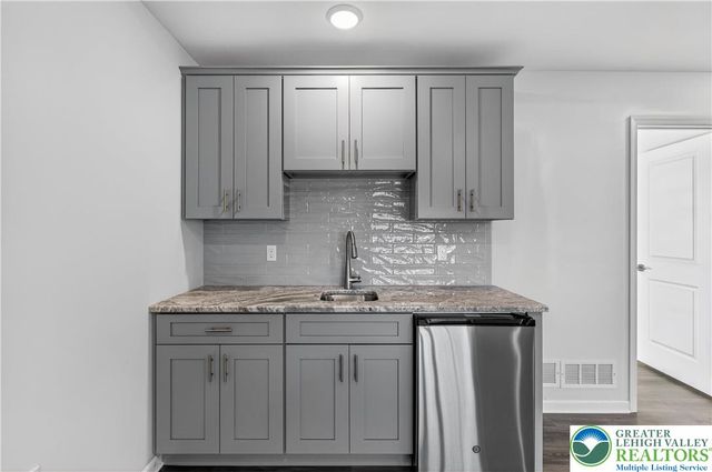 2850 Jefferson Street, Bethlehem Twp, PA 18020