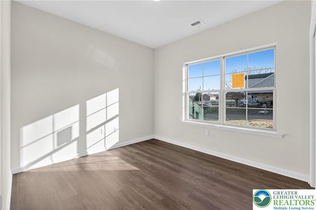 2850 Jefferson Street, Bethlehem Twp, PA 18020