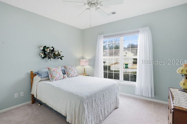 24 Falcon Ct, Bluffton, SC 29909