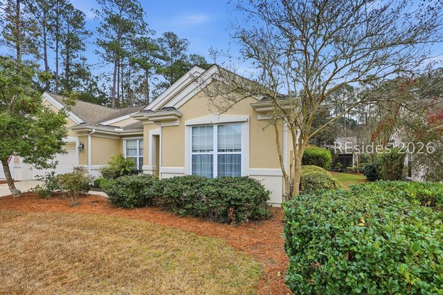 24 Falcon Ct, Bluffton, SC 29909