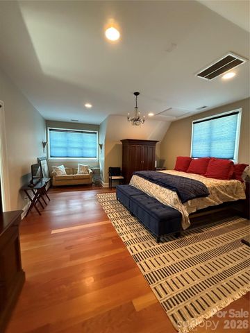 450 Greywalls Lane, Iron Station, NC 28080