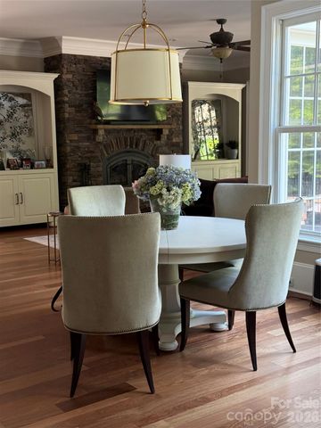 450 Greywalls Lane, Iron Station, NC 28080