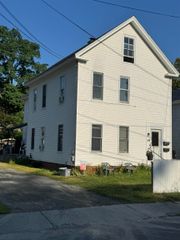 109 Central Street, Brattleboro, VT 05301
