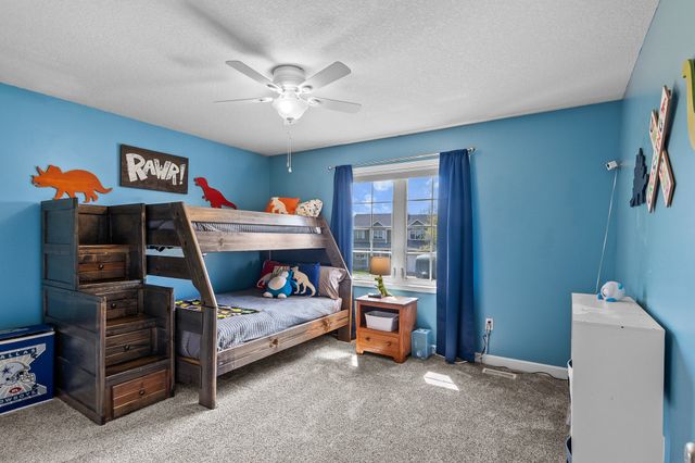 1629 Ashwood Drive, Altoona, IA 50009