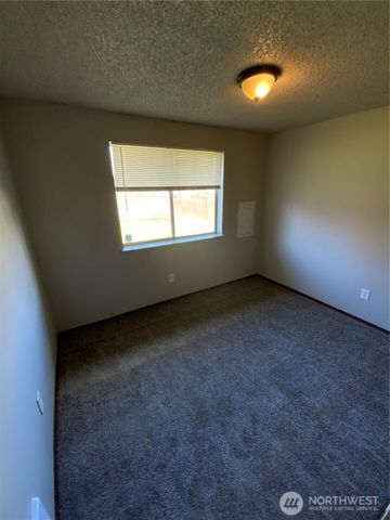 1619 E Fairbanks Street, Tacoma, WA 98404