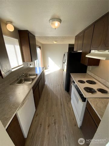 1619 E Fairbanks Street, Tacoma, WA 98404