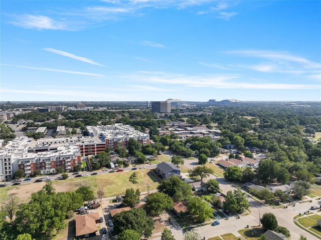 107 Ray Street, Arlington, TX 76010