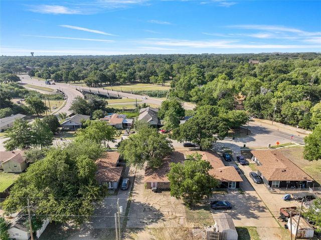 107 Ray Street, Arlington, TX 76010
