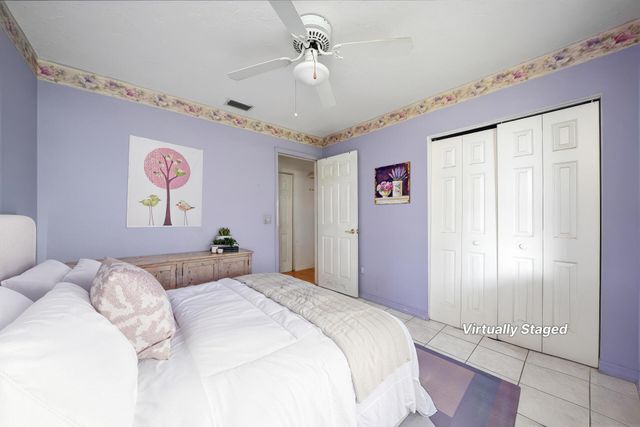 1745 18th Avenue SW, Vero Beach, FL 32962