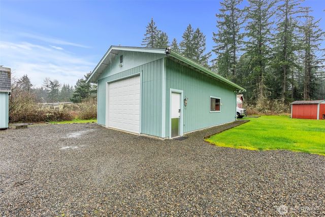 23310 62nd Avenue E, Graham, WA 98338
