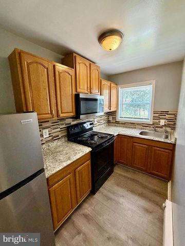 807 STOLL ST, Baltimore, MD 21225
