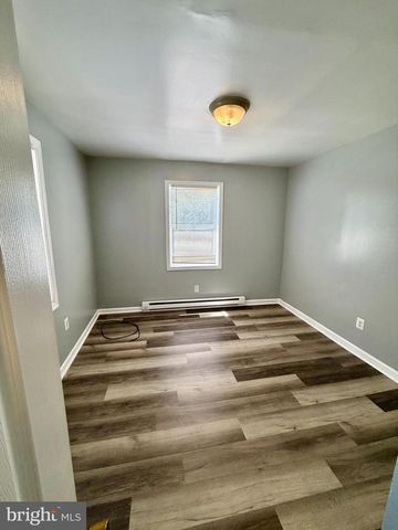 807 STOLL ST, Baltimore, MD 21225