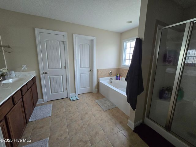 206 Messenger Court, Jacksonville, NC 28546