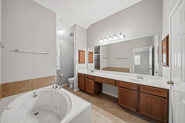 12222 Hawthorne Drive, Montgomery, TX 77356