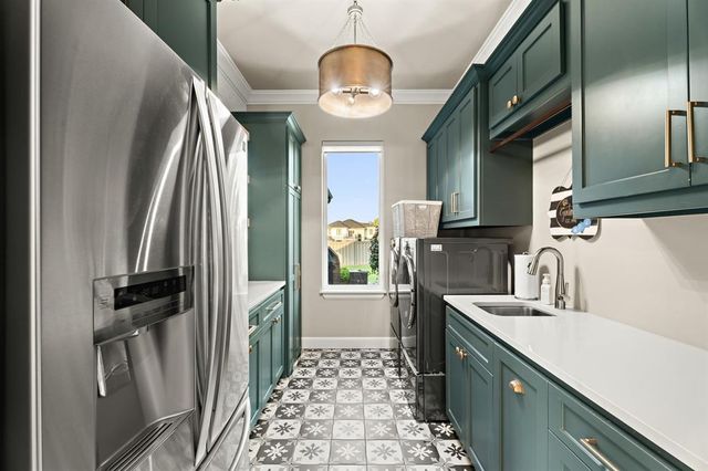 6224 Wentworth Drive, Edmond, OK 73025