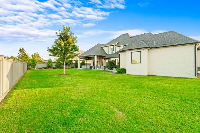 6224 Wentworth Drive, Edmond, OK 73025