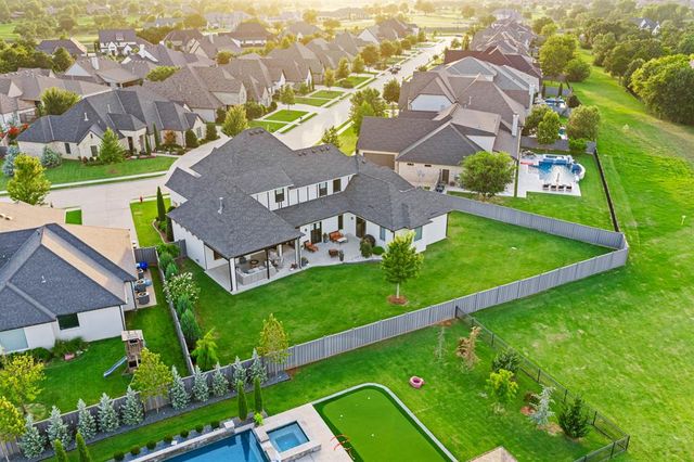6224 Wentworth Drive, Edmond, OK 73025