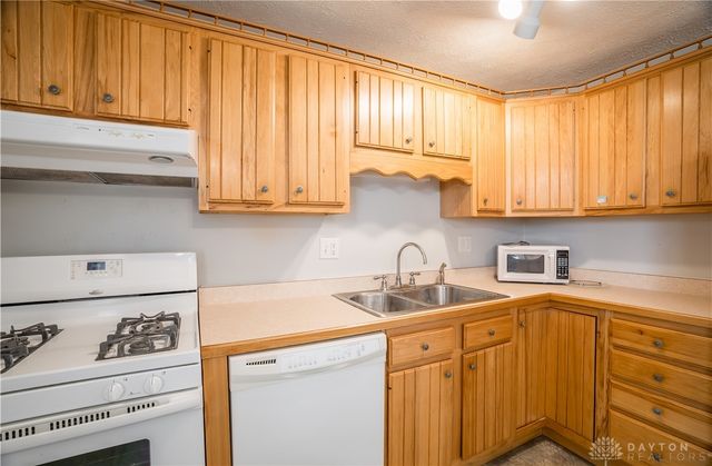 7411 Biscayne Court, Dayton, OH 45424