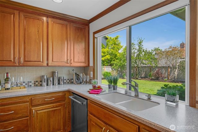 12429 55th Place W, Mukilteo, WA 98275