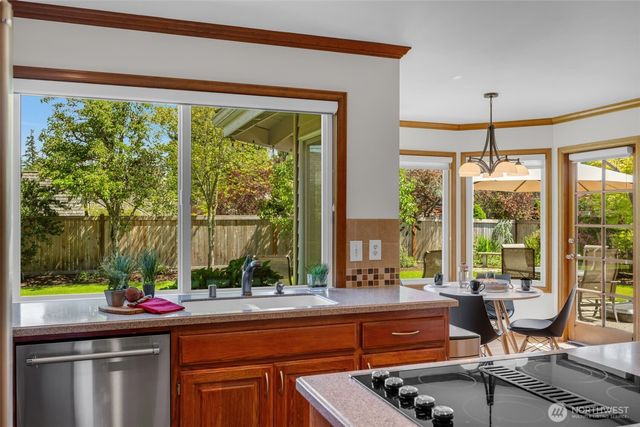 12429 55th Place W, Mukilteo, WA 98275