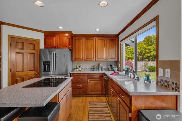 12429 55th Place W, Mukilteo, WA 98275