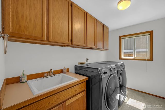 12429 55th Place W, Mukilteo, WA 98275