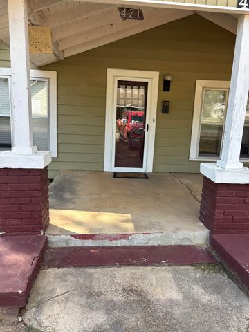 421 N 7th Street, Nashville, AR 71852