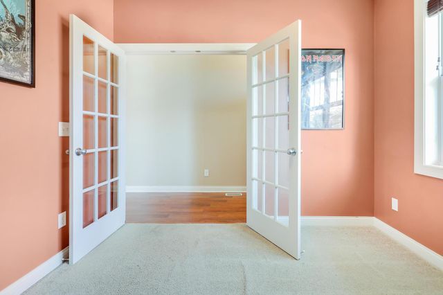 1836 Spring Creek Drive, Carver, MN 55315