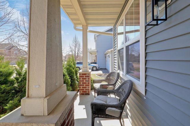 1836 Spring Creek Drive, Carver, MN 55315