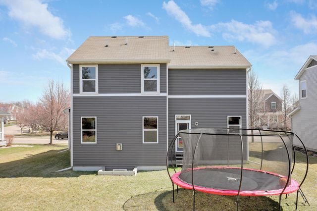 1836 Spring Creek Drive, Carver, MN 55315