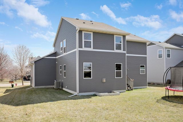 1836 Spring Creek Drive, Carver, MN 55315