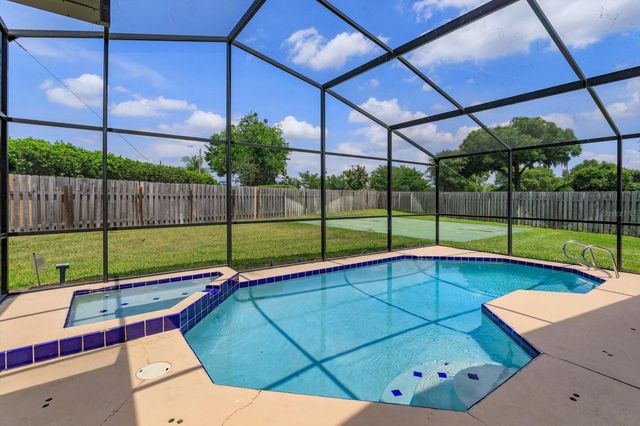 22 MOOR GREEN COURT, Ocoee, FL 34761