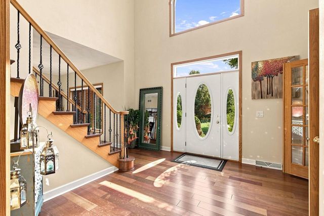 1802 Autumn Hill Drive, Verona, WI 53593