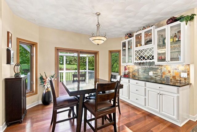 1802 Autumn Hill Drive, Verona, WI 53593