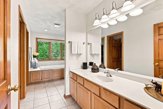 1802 Autumn Hill Drive, Verona, WI 53593