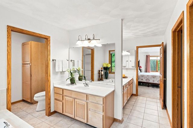 1802 Autumn Hill Drive, Verona, WI 53593