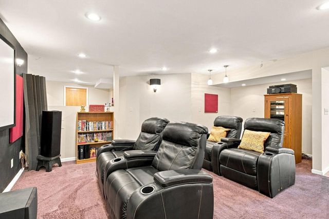 1802 Autumn Hill Drive, Verona, WI 53593