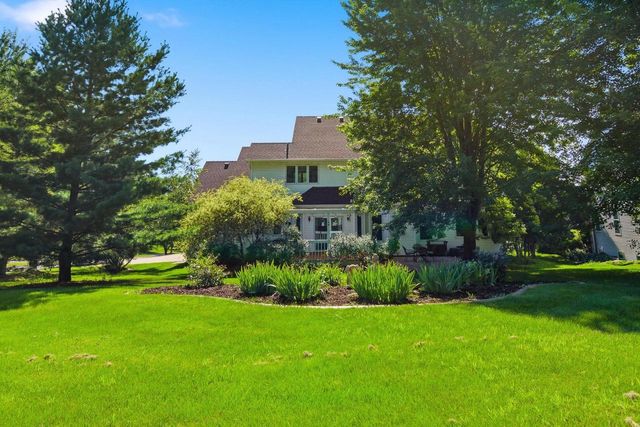 1802 Autumn Hill Drive, Verona, WI 53593