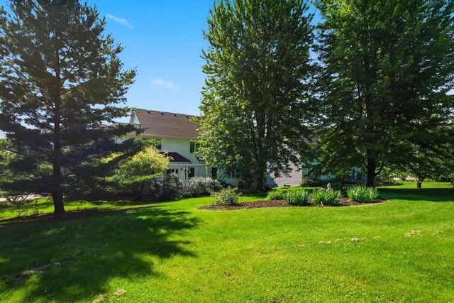 1802 Autumn Hill Drive, Verona, WI 53593