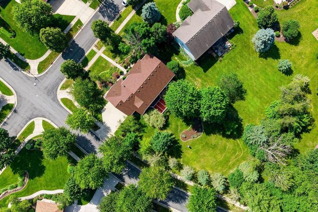 1802 Autumn Hill Drive, Verona, WI 53593