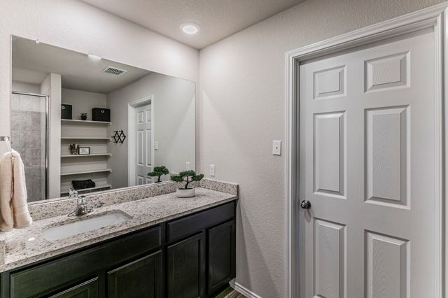 7017 Canadian Drive, China Spring, TX 76633