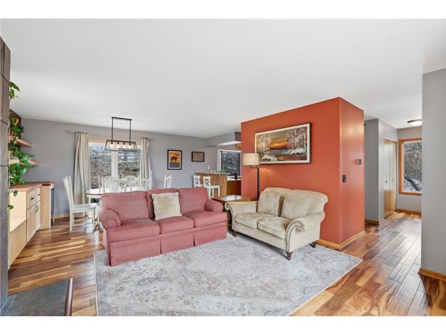 180 Bayberry Avenue Court, Stillwater, MN 55082